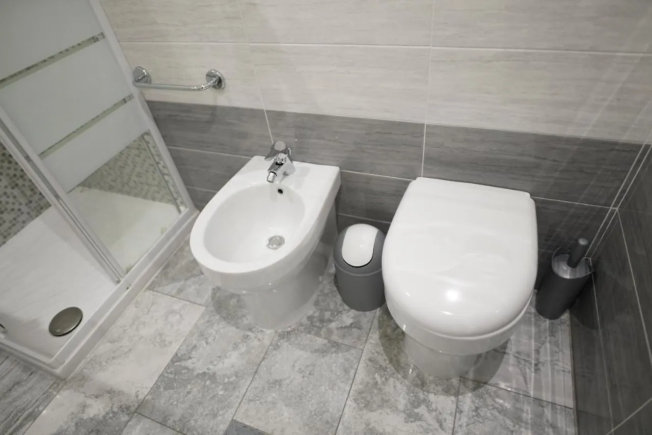Central Luxury Apartment Katania 0*,  Włochy