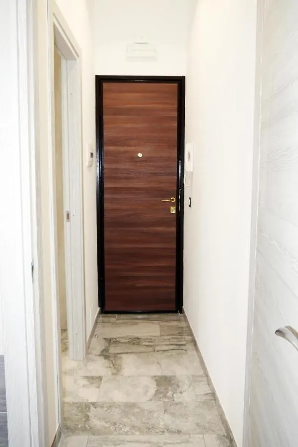 Central Luxury Apartment Katania